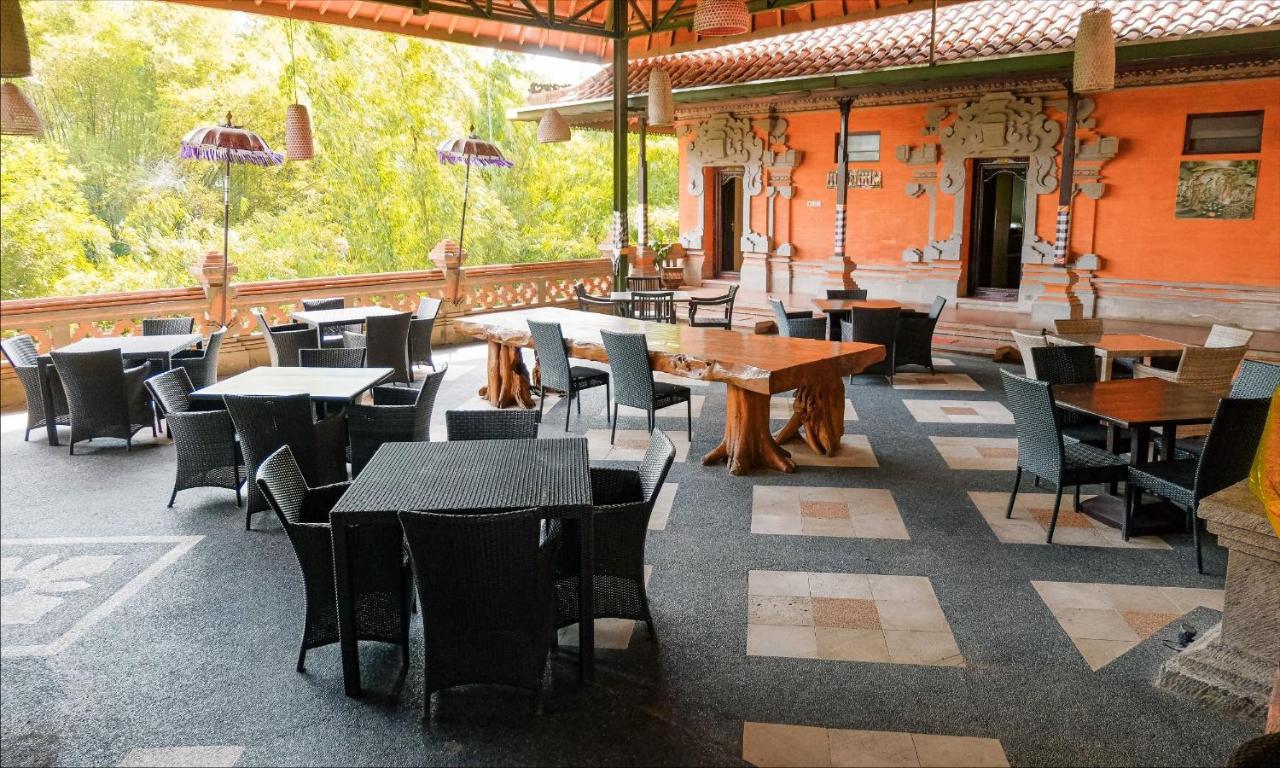 Ubud Hotel & Cottages Malang Exterior foto