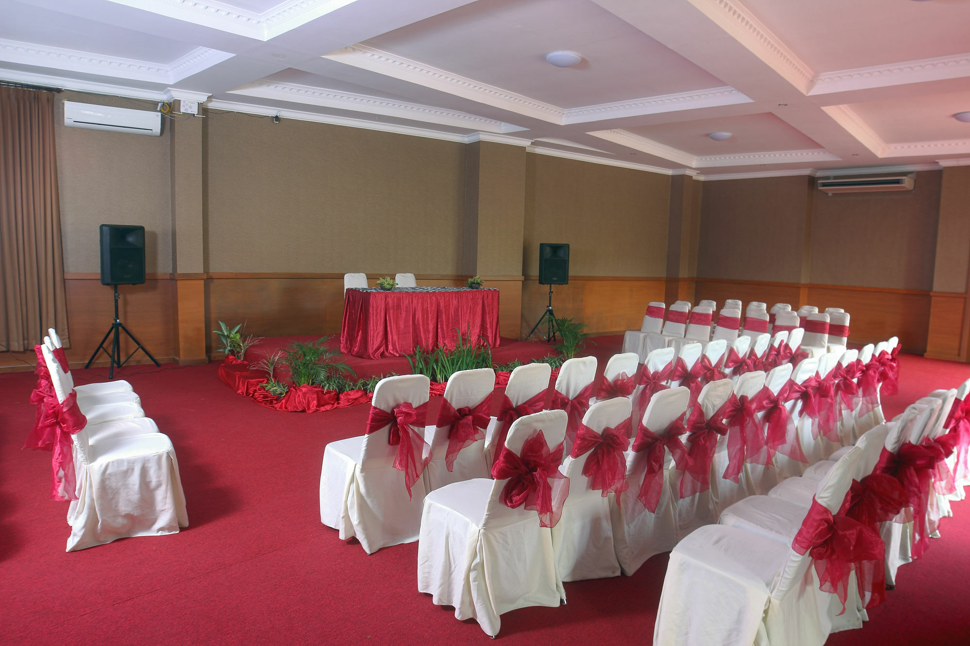 Ubud Hotel & Cottages Malang Exterior foto