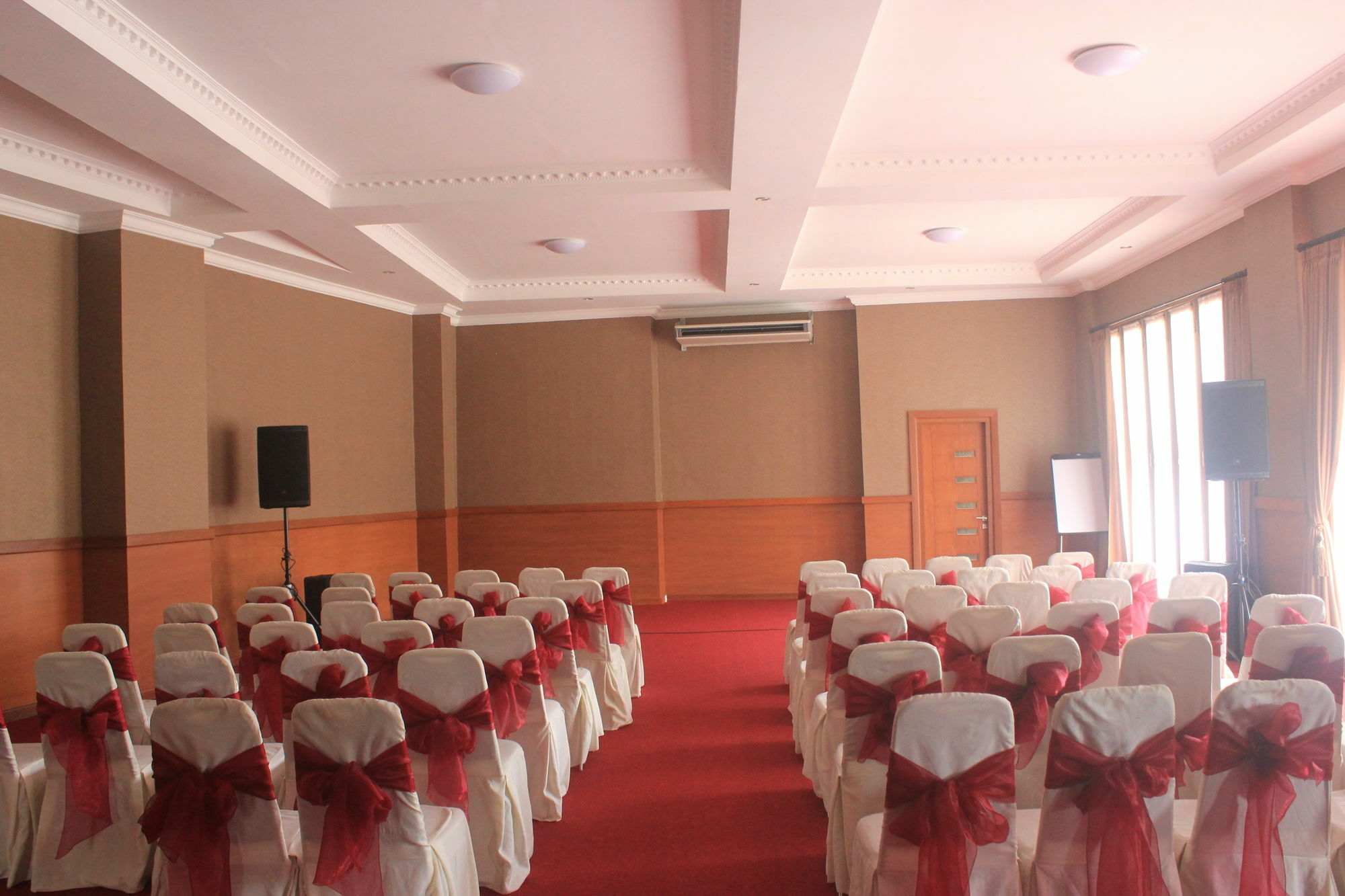 Ubud Hotel & Cottages Malang Exterior foto