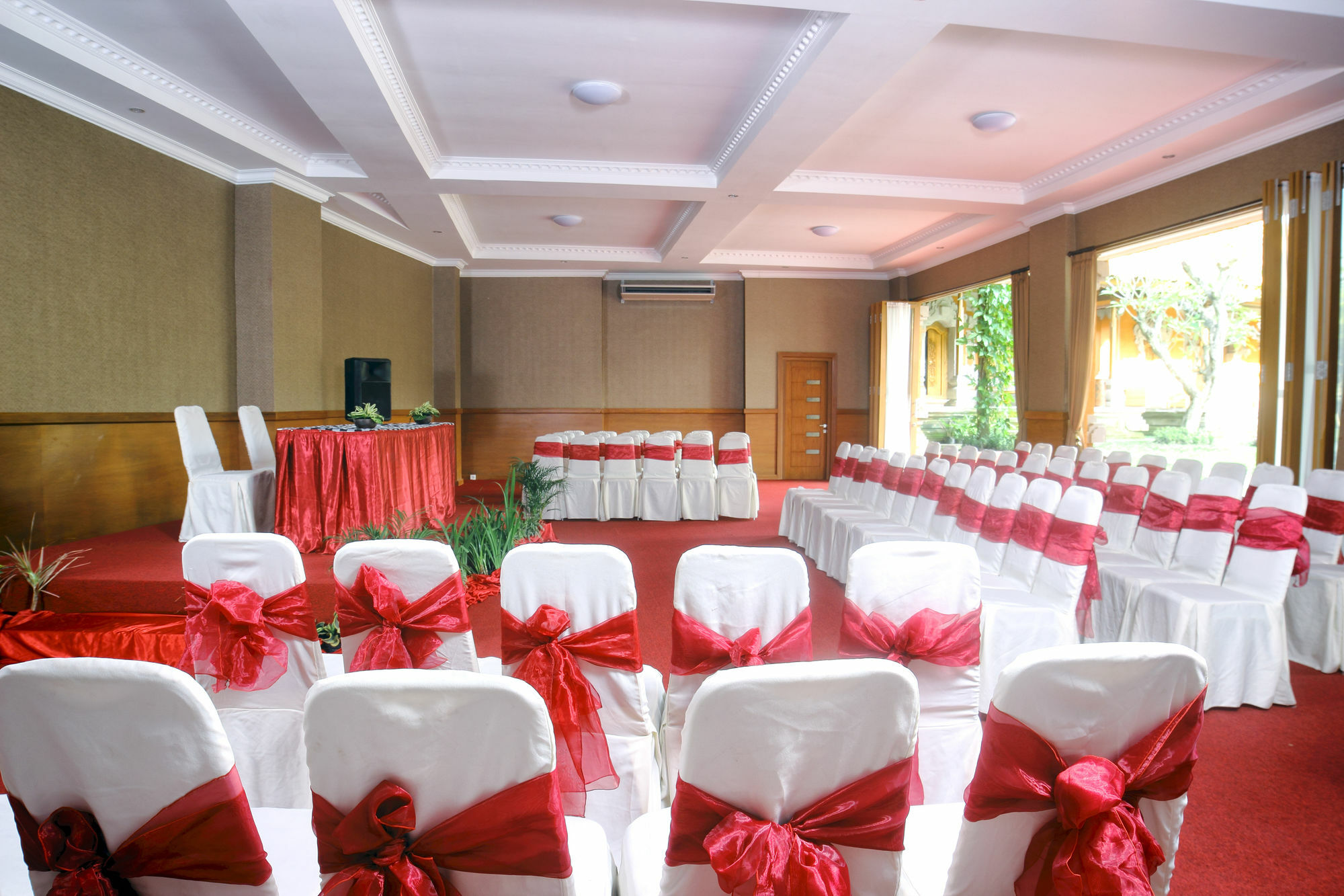 Ubud Hotel & Cottages Malang Exterior foto